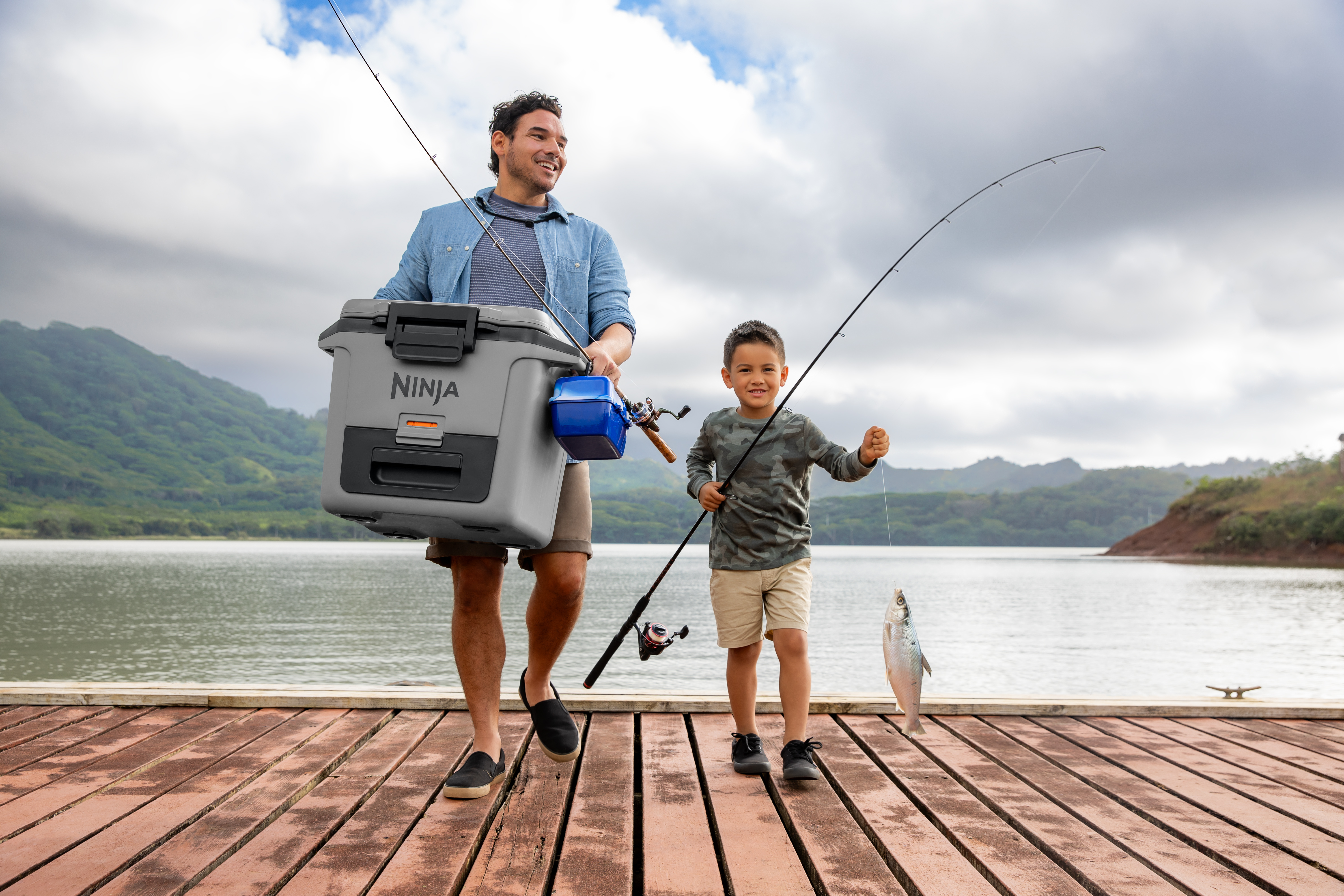 Ninja-FB131GY_InUse_OutdoorCampaign_Fishing - Image 6