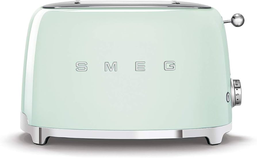 Smeg TSF01PGUK 2 slice toaster in Pastel Green (Ex-Display)